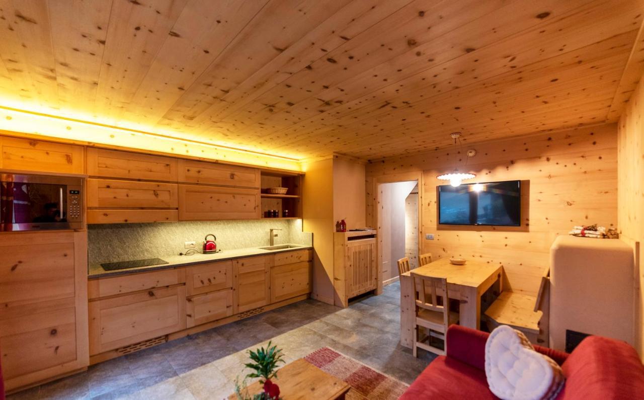 Al Bait Del Legn Apartamento Bormio Exterior foto